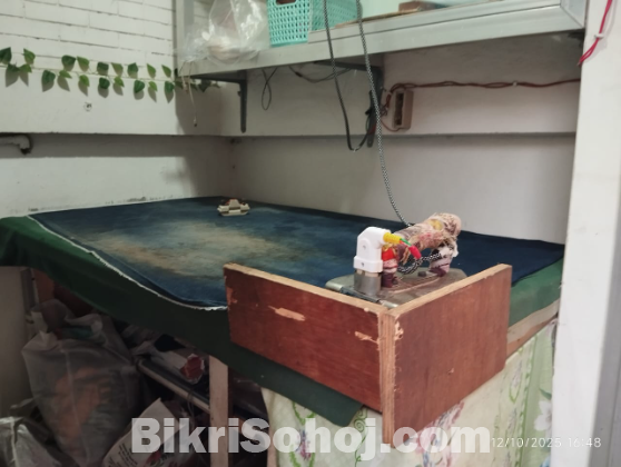 আইরন টেবিল